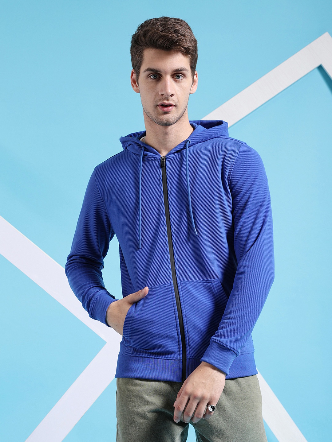 

The Indian Garage Co Long Sleeves Hood Zipfront Sweatshirt, Blue