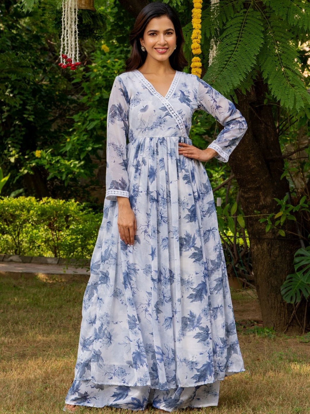 

HOUSE OF JAMOTI Floral Printed Angrakha Anarkali Thread Work Kurta with Sharara, Blue