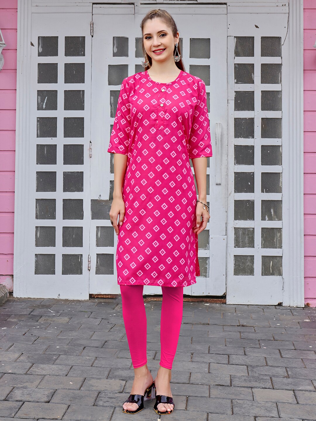 

Anouk Geometric Printed Kurta, Pink