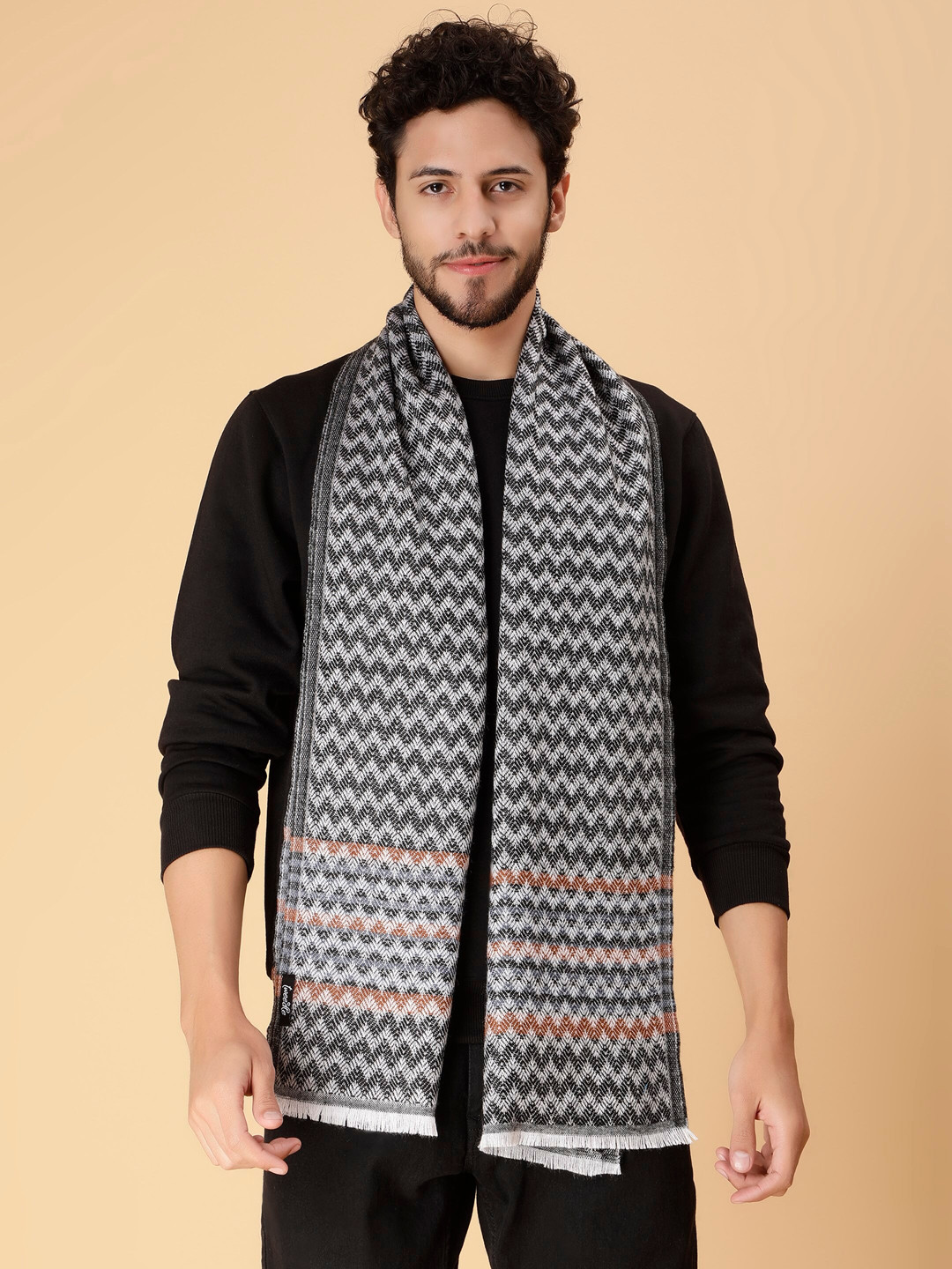 

Tweedle Men Zig-Zag WoollenMuffler, Grey