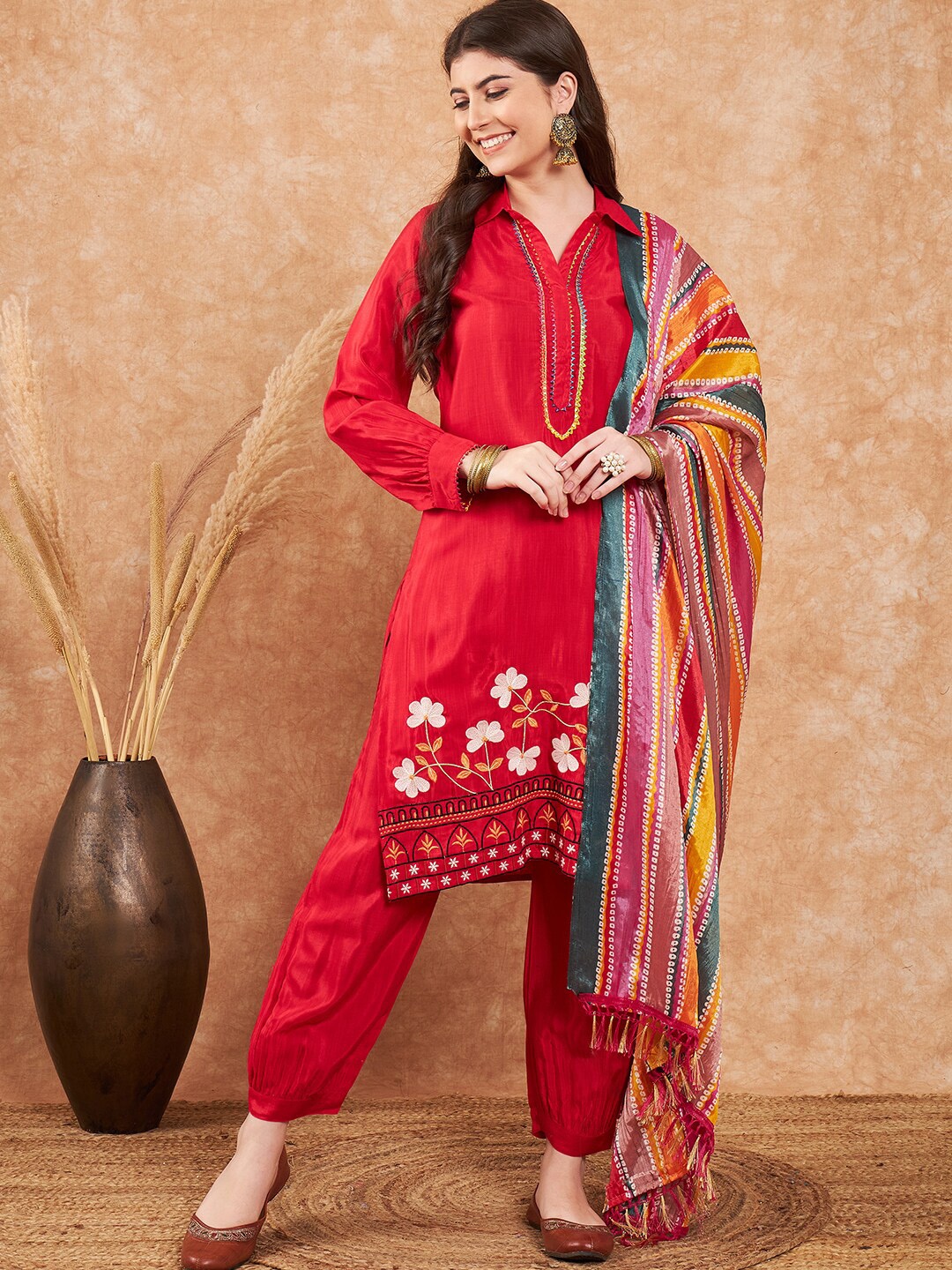 

Sangria Red Floral Embroidered Gotta Patti Pathani Kurta With Salwar & Dupatta