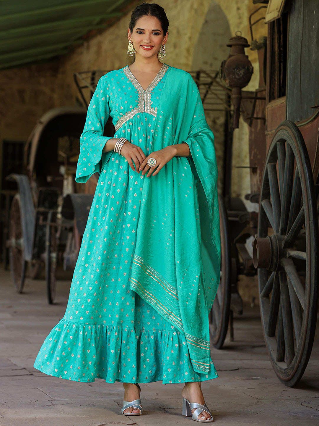 

SCAKHI Ethnic Motifs Printed Cotton Ethnic Dresses With Dupatta, Turquoise blue