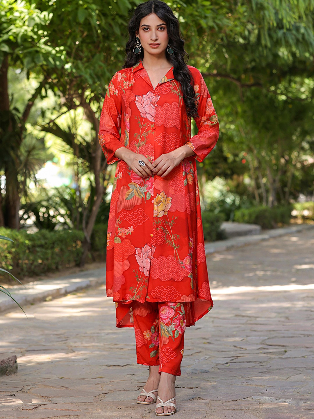 

SCAKHI Floral Printed High-Low A-Line Kurta with Trousers, Orange