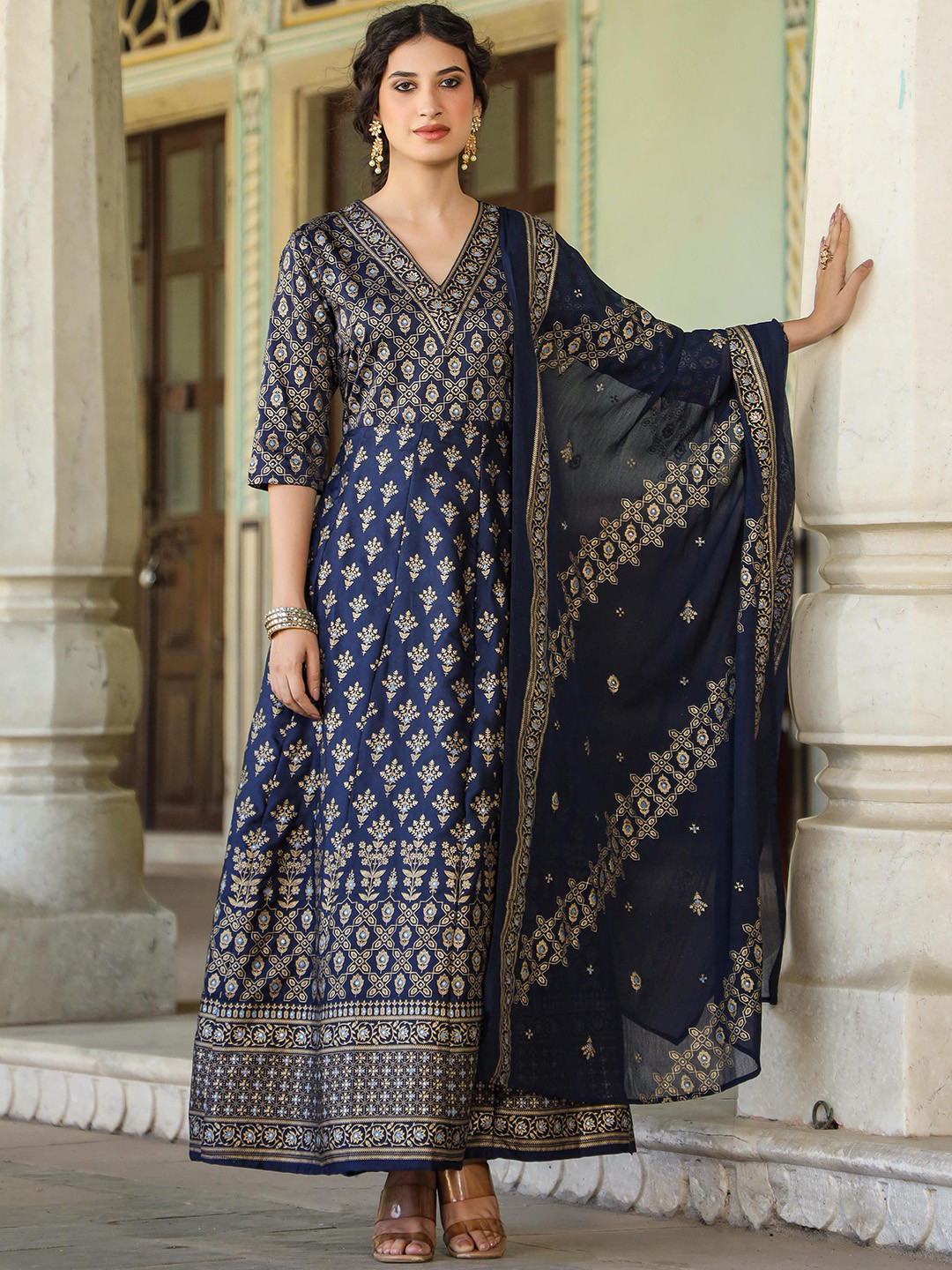 

SCAKHI Ethnic Motifs Printed Fit & Flared Maxi Ethnic Dress With Dupatta, Navy blue
