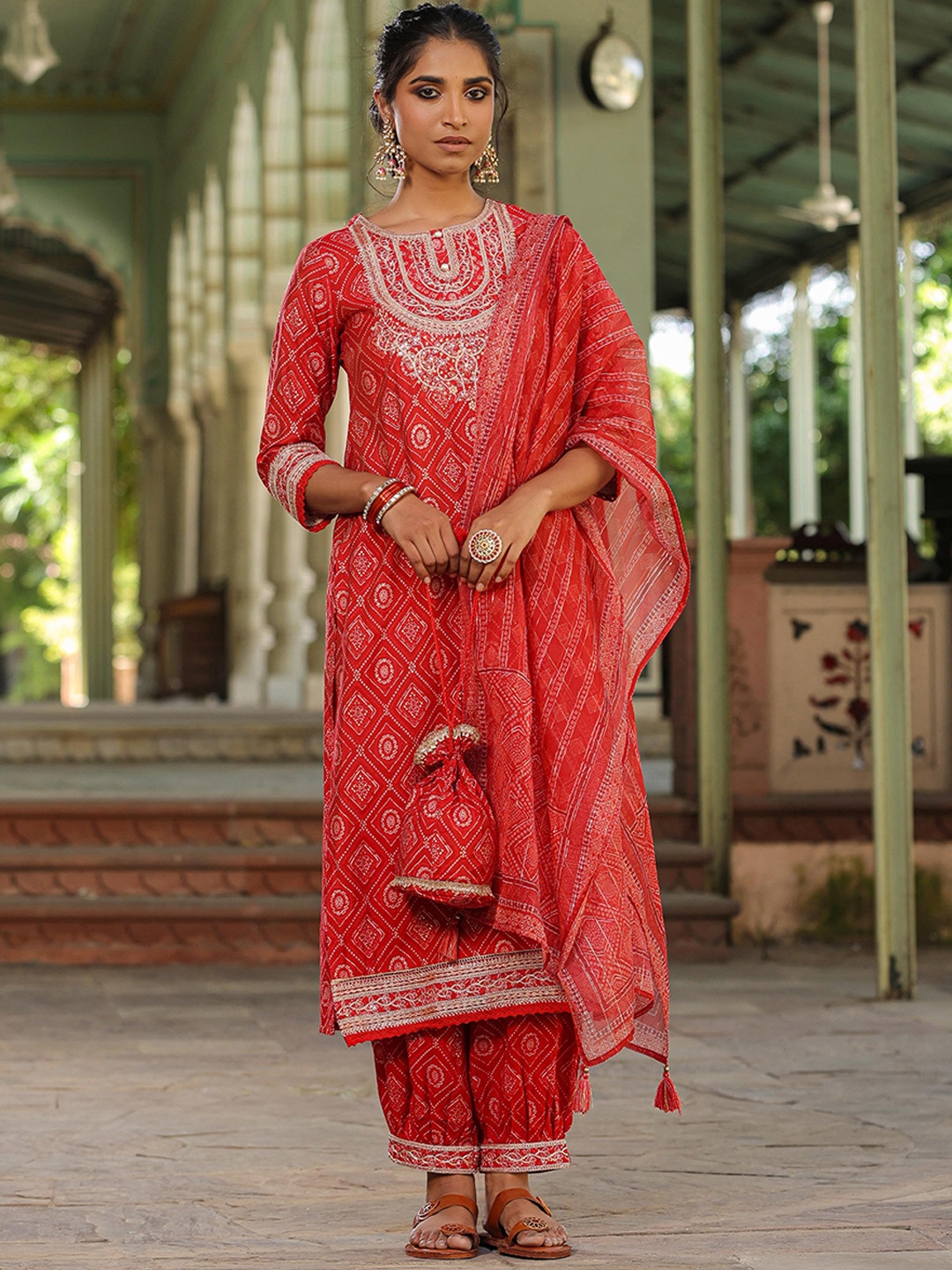 

SCAKHI Bandhani Printed Regular Thread Work Chanderi Silk Kurta With Patiala & Dupatta, Red