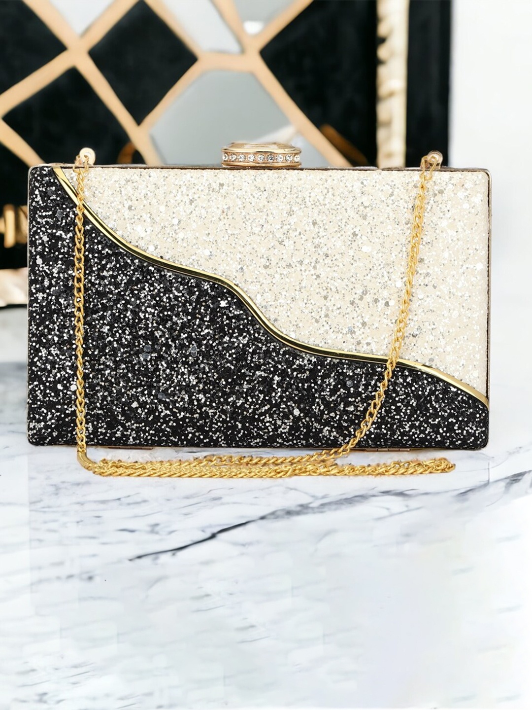 

Toobacraft Embellished Box Clutch, Black