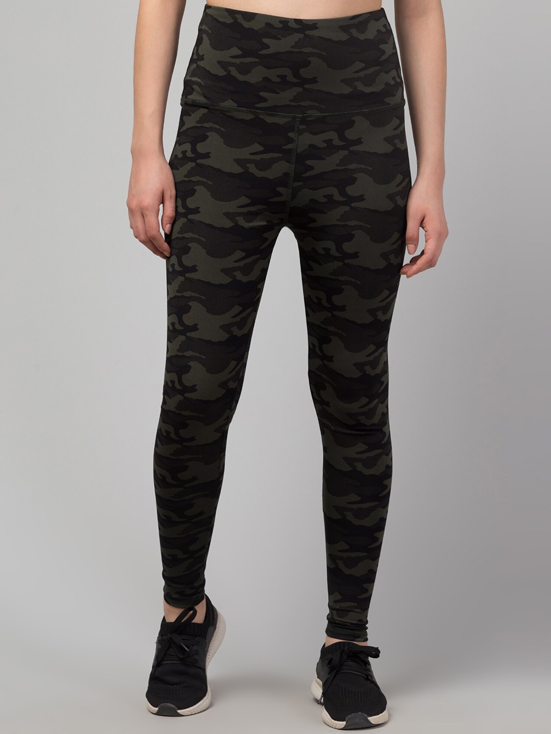 

Apraa & Parma Women Printed Slim-Fit Ankle-Length Sports Tights, Black