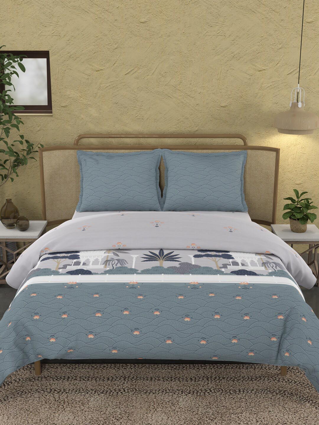 

MYTRIDENT Pichwai Blue Printed Cotton King Size Bedding Set