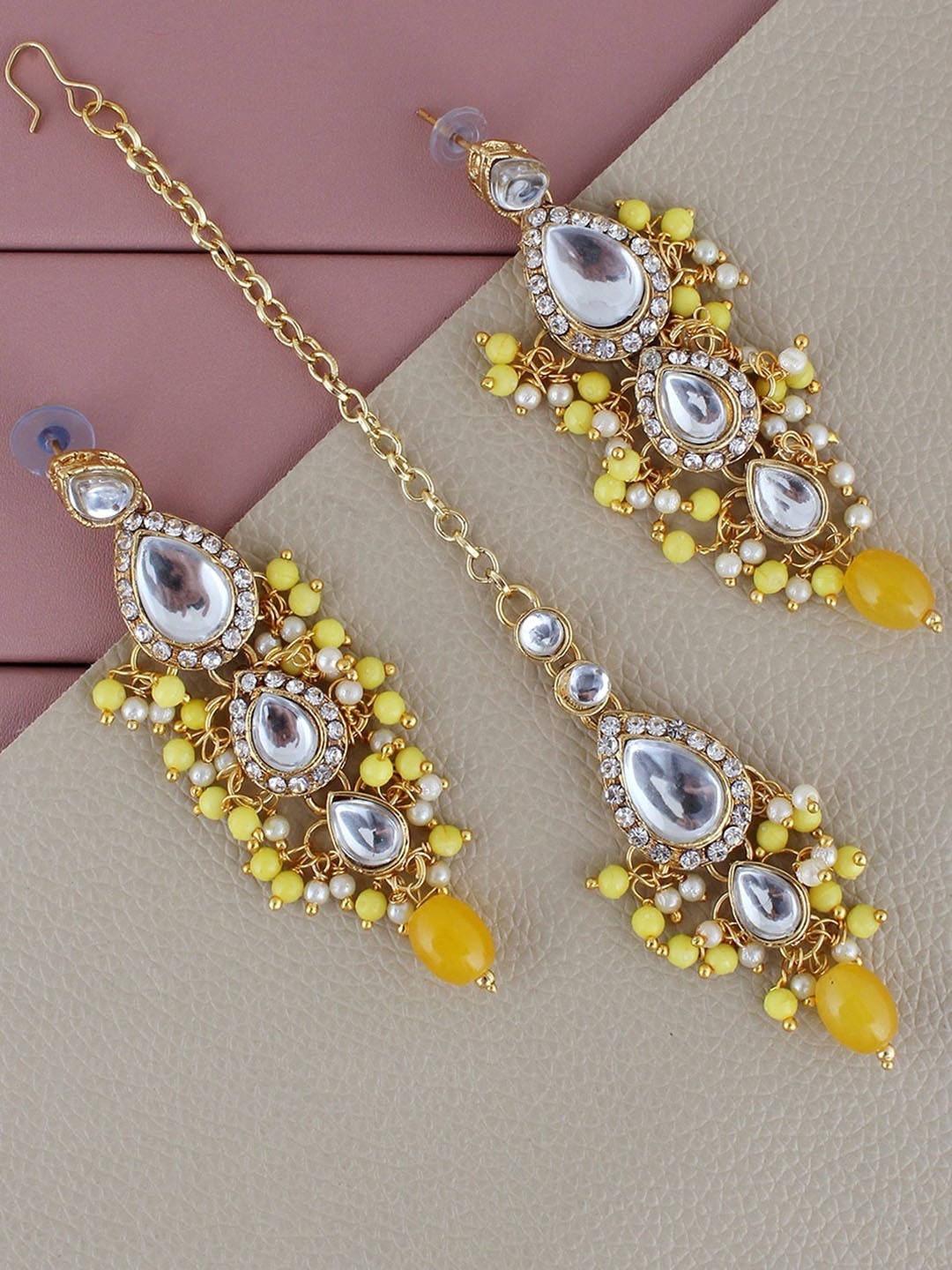 

LUCKY JEWELLERY Gold-Plated Kundan-Studded Drop Earrings With Maang Tikka, Yellow