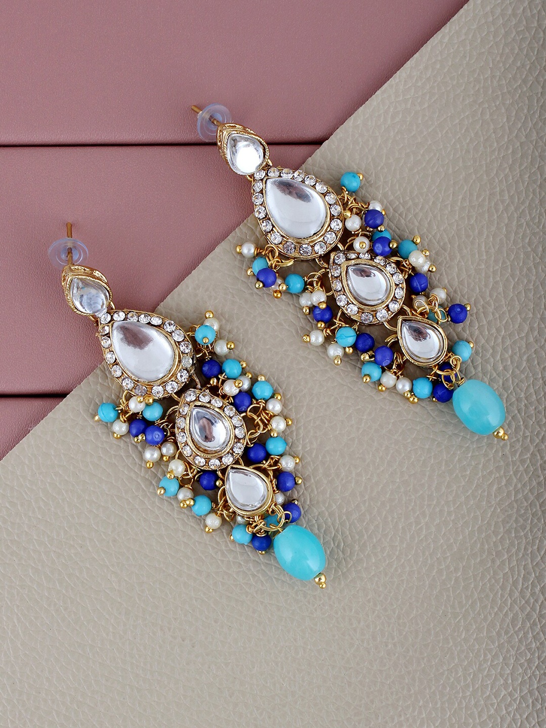 

LUCKY JEWELLERY Gold Plated Jewellery Set