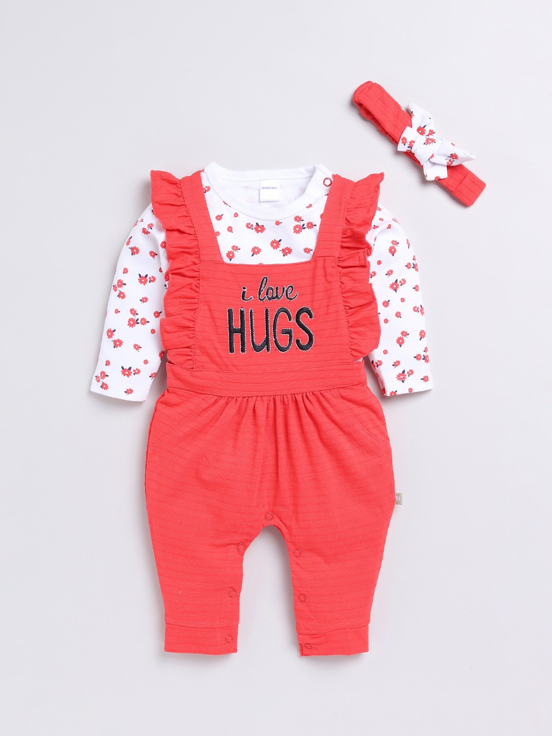 

Moms Love Infant Girls Typography Printed Dungaree With T-Shirt, Red