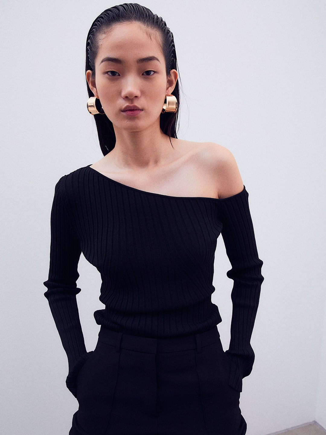 

H&M Rib-Knit One-Shoulder Top, Black