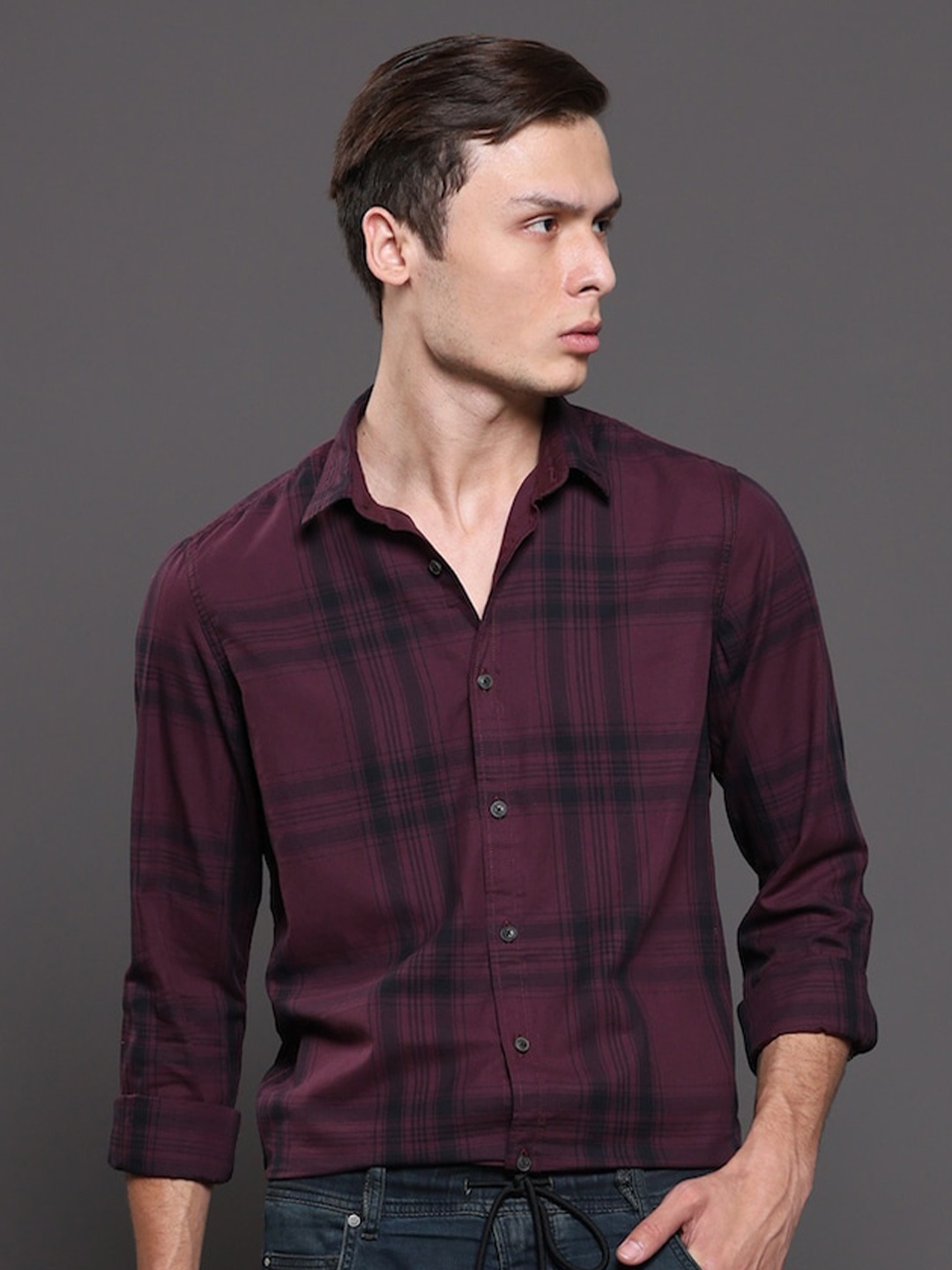 

POE Smart Slim Fit Tartan Checks Pure Cotton Casual Shirt, Maroon