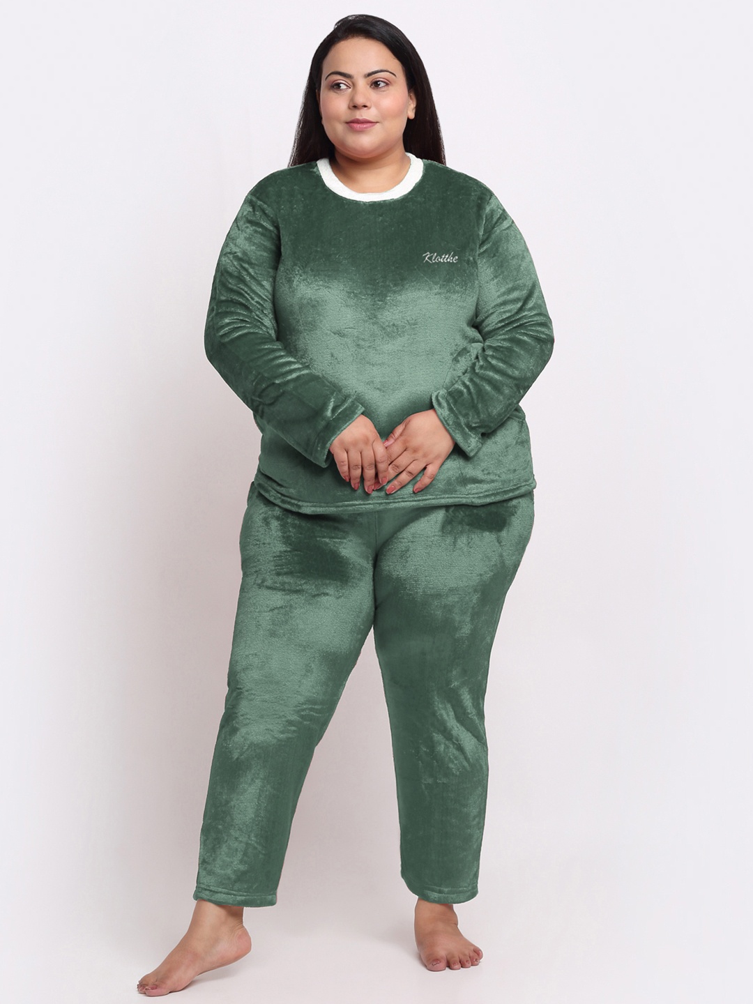 

KLOTTHE Plus Size Round Neck Wool T-shirt With Pyjama, Green