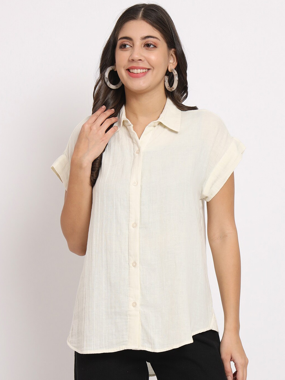 

CHARMGAL Classic Spread Collar Extended Sleeves Cotton Casual Shirt, Off white