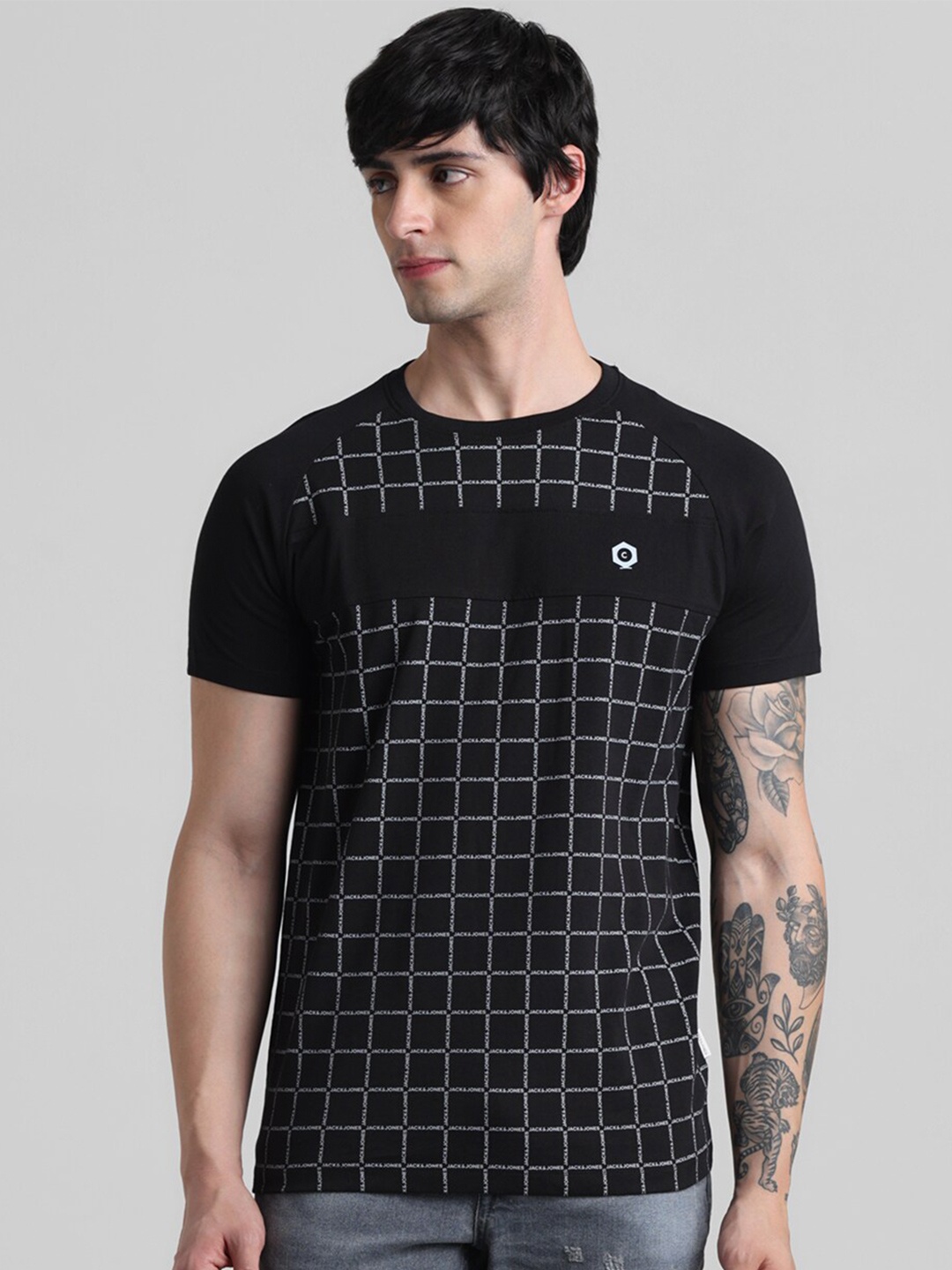 

Jack & Jones Checked Raglan Sleeves Pure Cotton Slim Fit T-shirt, Black