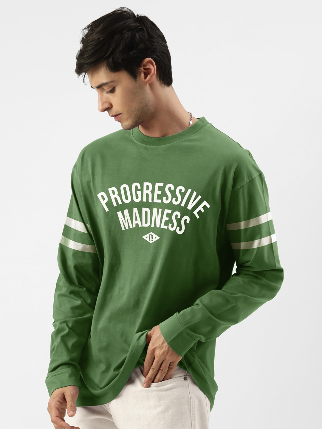 

Maniac Typography Printed Drop-Shoulder Sleeves Oversized Cotton T-shirt, Green
