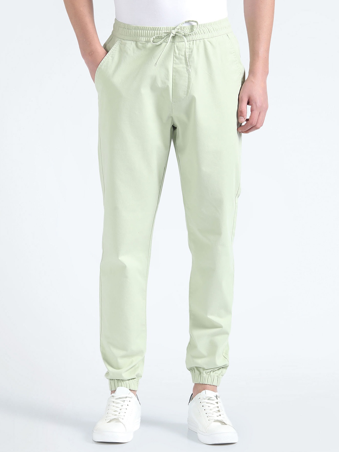 

Flying Machine Men Slim-Fit Mid-Rise Joggers, Green