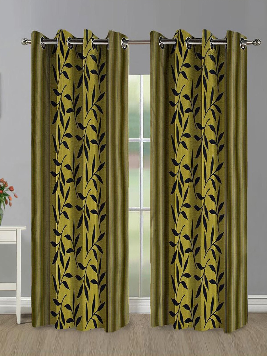 

HOMETALES Green & Black 2 Pieces Floral Door Curtains