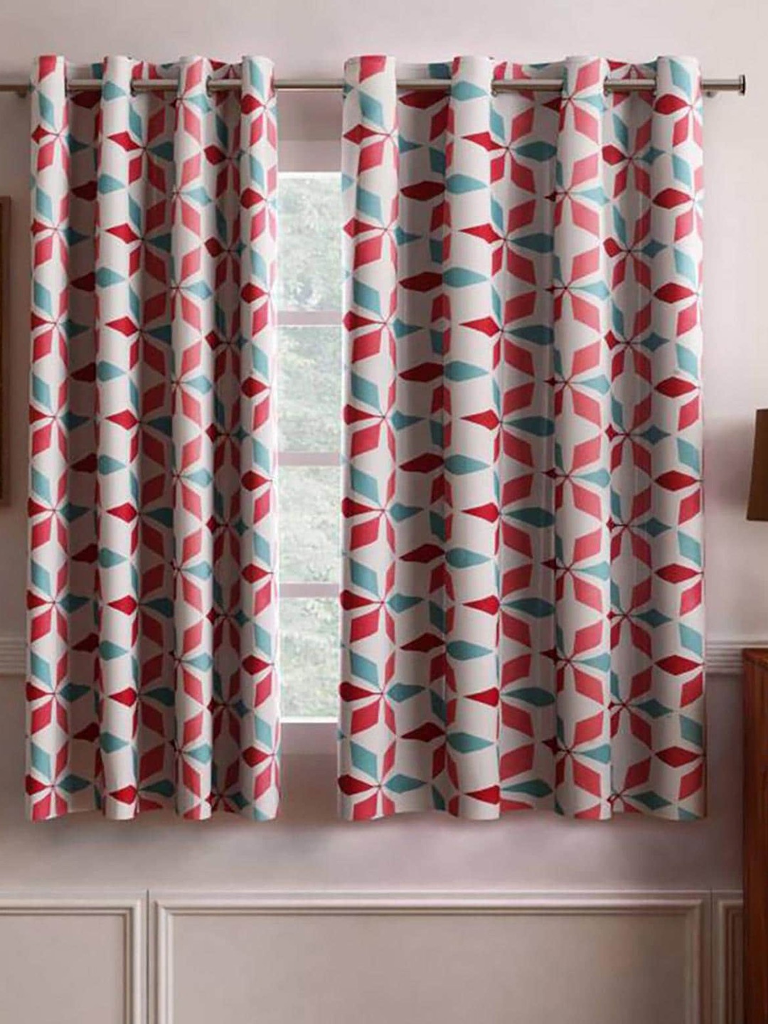 

HOMETALES Pink & White 2 Pieces Geometric Window Curtains