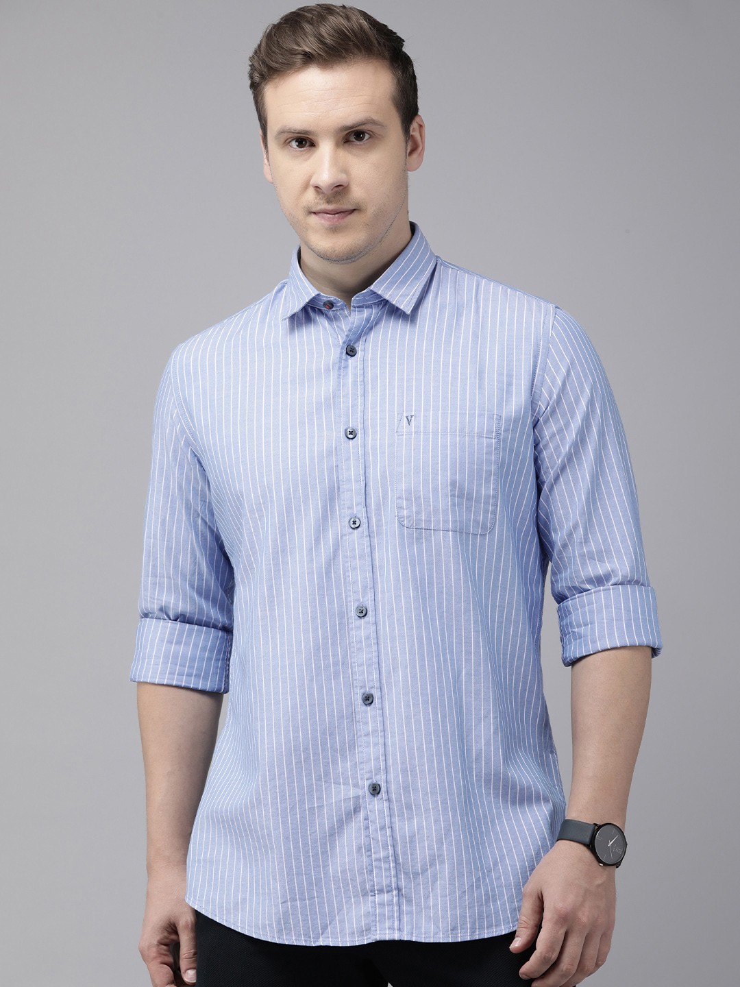 

Van Heusen Sport Men Slim Fit Pure Cotton Striped Casual Shirt, Blue