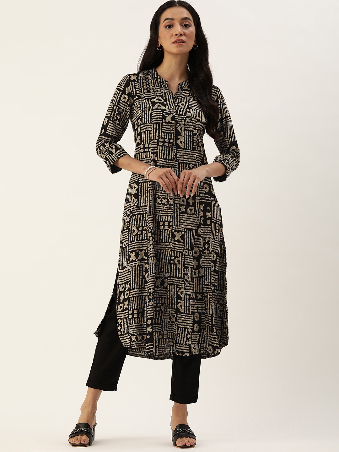 

AMUKTI Women Abstract Printed Straight Kurta, Black