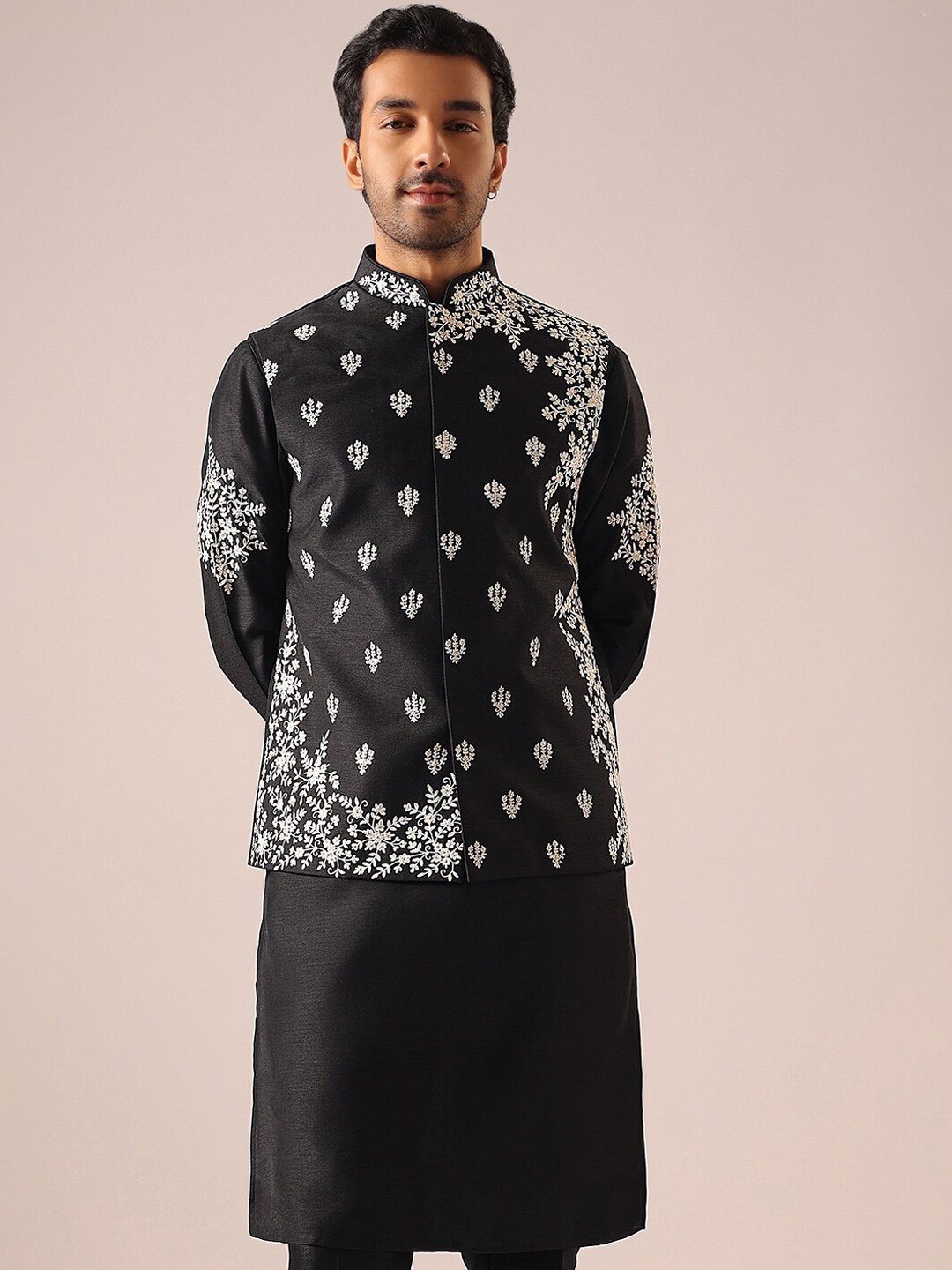 

KALKI Fashion Ethnic Motif Embroidered Mandarin Collar Thread Work Kurta with Trousers, Black