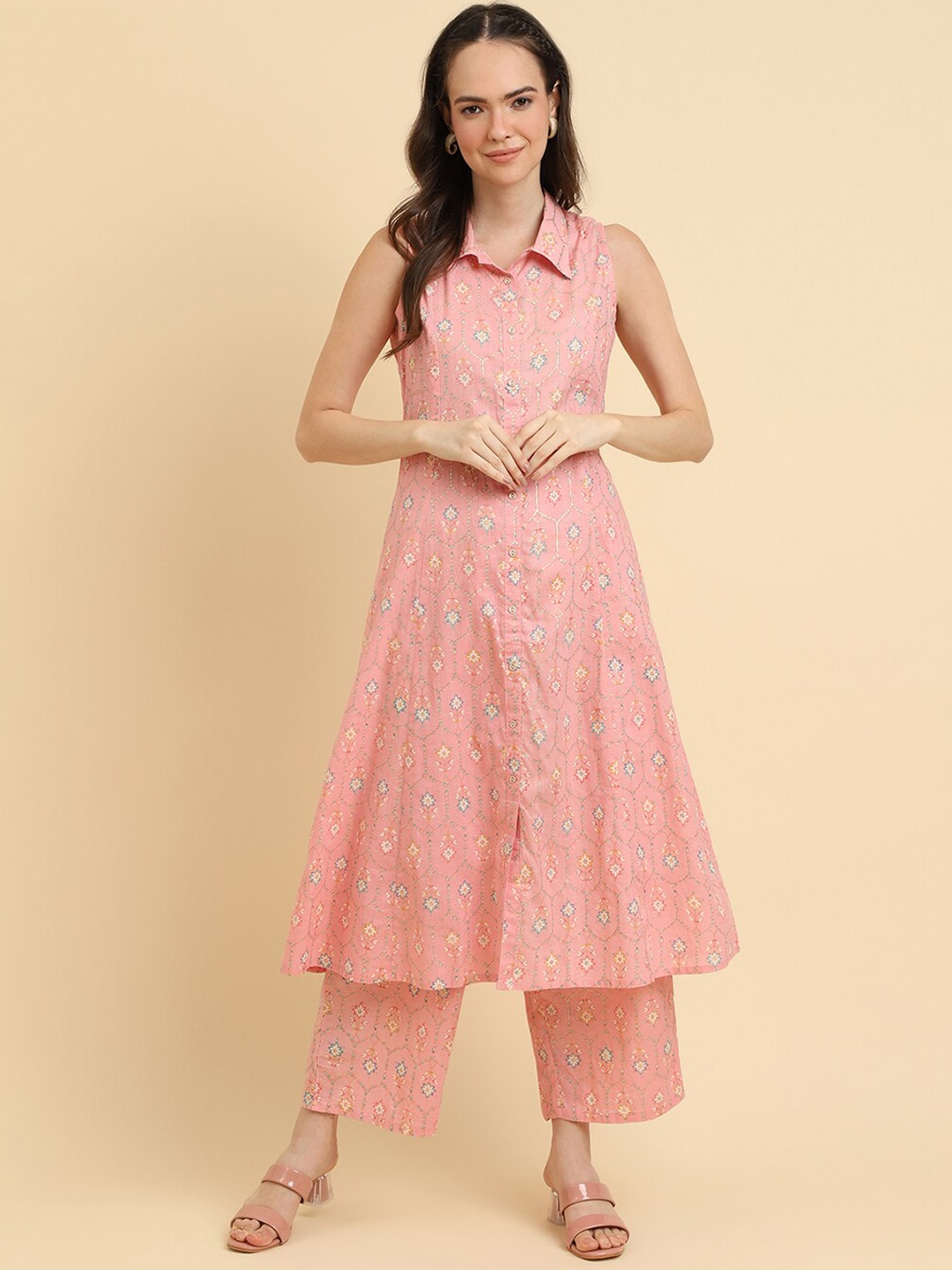 

Varanga Pink Floral Printed Regular Kurta with Trousers