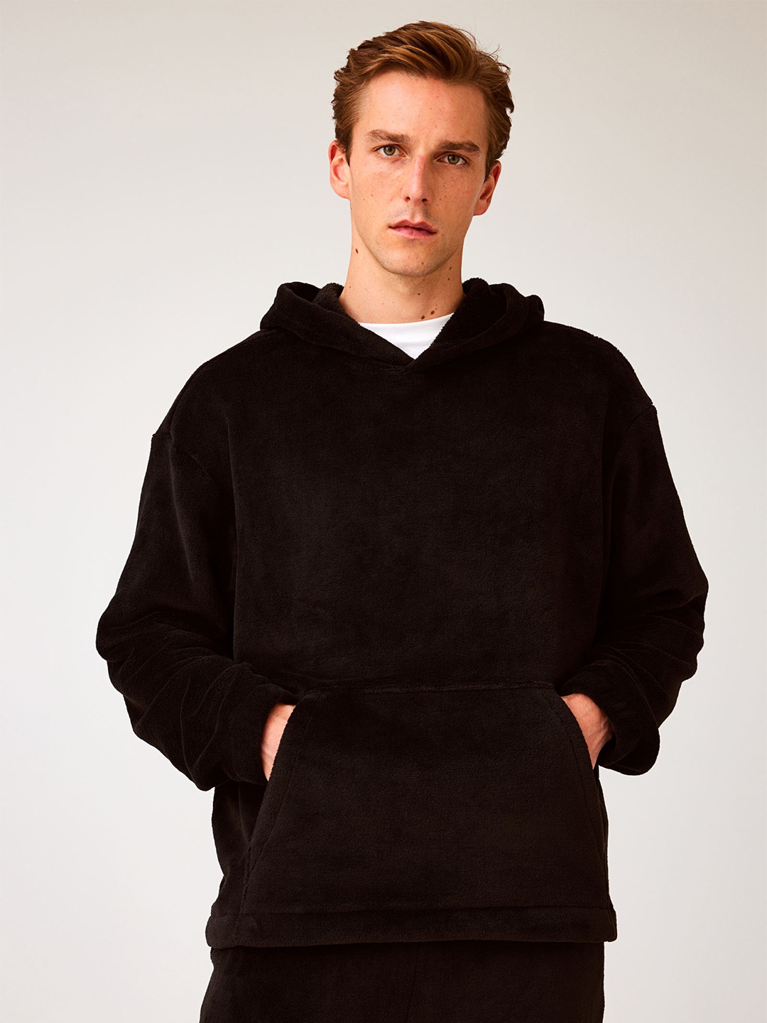 

H&M 2-Piece Relaxed Fit Fleece Set, Black