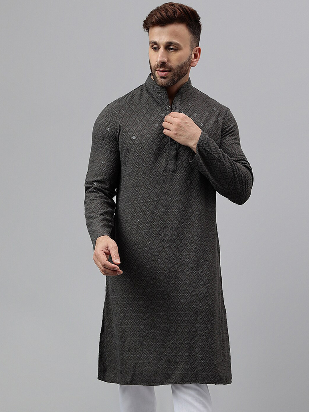 

Hangup Mandarin Collar Embellished Kurta, Navy blue