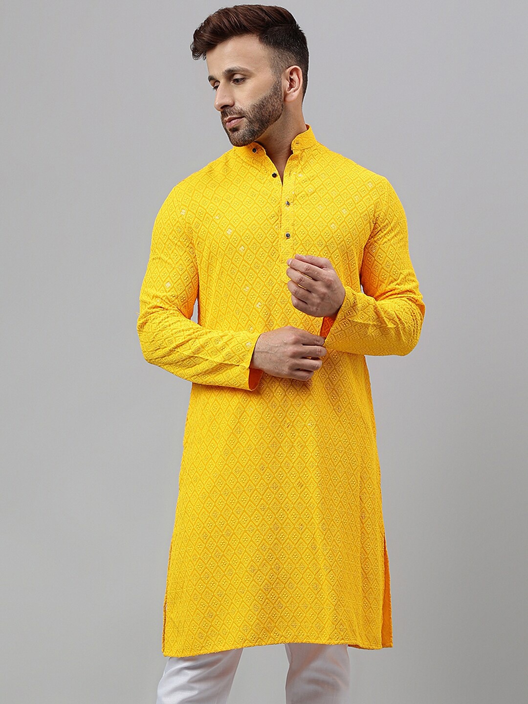 

Hangup Geometric Embroiedered Sequinned Kurta, Yellow