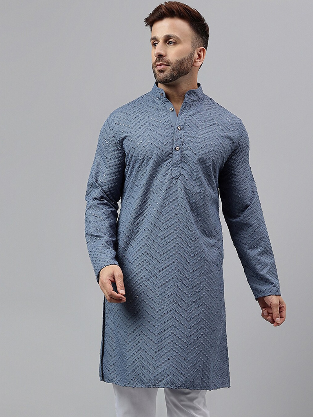 

Hangup Geometric Embroidered Mandarin Collar Sequinned Straight Kurta, Blue