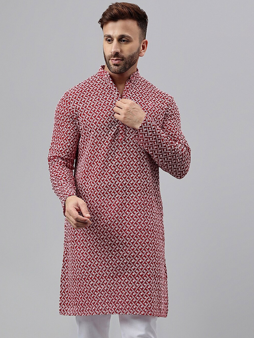 

Hangup Geometric Embroidered Thread Work Kurta, Maroon