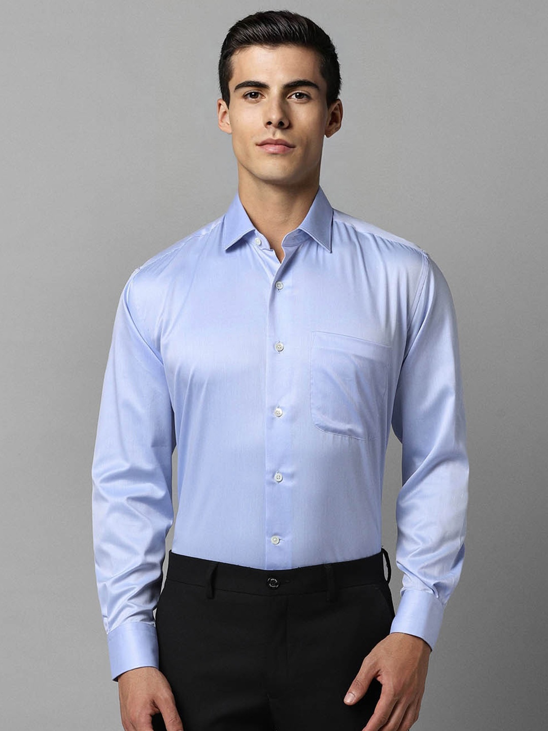 

Luxure by Louis Philippe Spread Collar Pure Cotton Formal Shirt, Blue