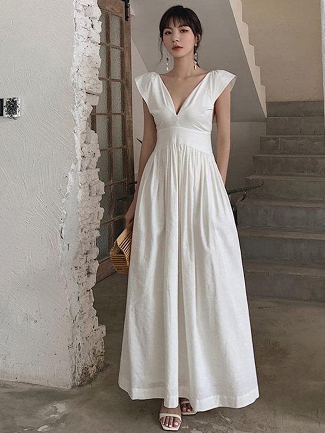 

Lyla V-Neck Cap Sleeves Pleated Maxi Dress, White
