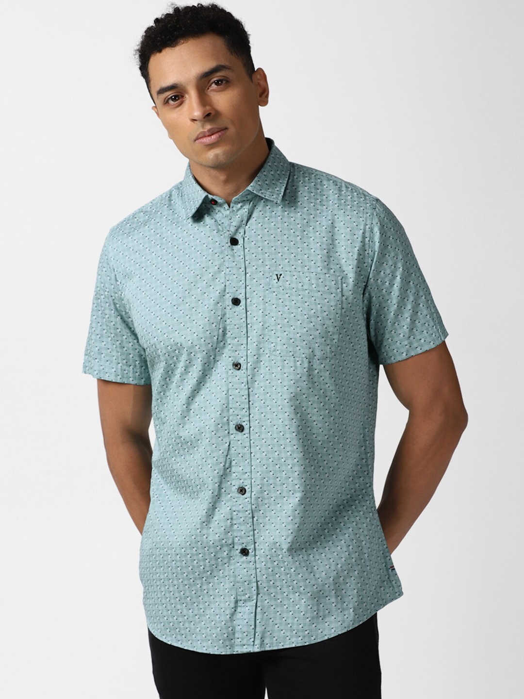 

Van Heusen Sport Slim Fit Micro Ditsy Printed Pure Cotton Casual Shirt, Blue