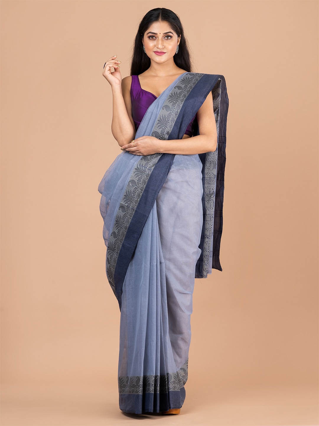 

HOUSE OF ARLI Grey & Blue Pure Cotton Taant Saree