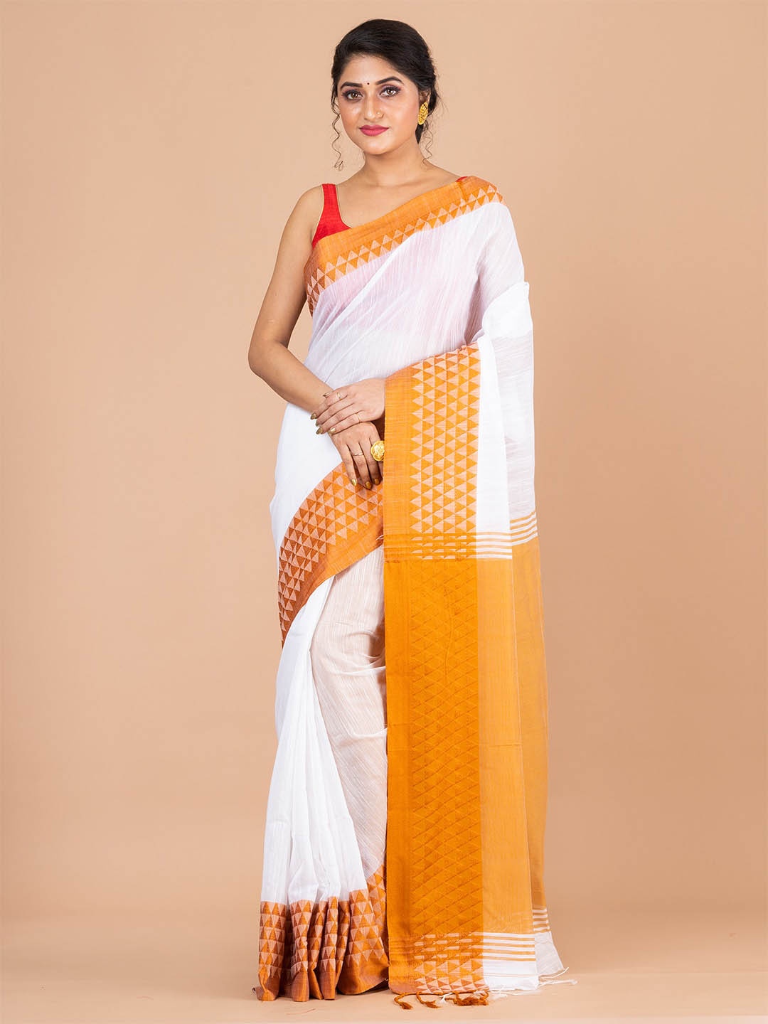 

HOUSE OF ARLI Woven Design Border Detail Saree, White