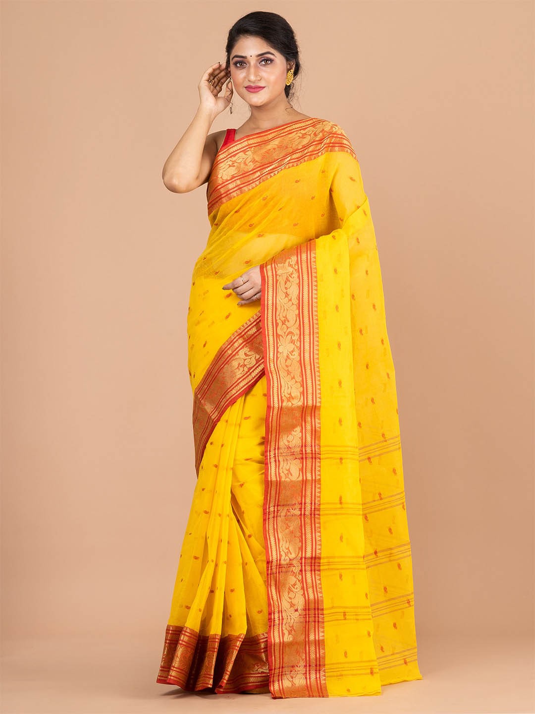 

HOUSE OF ARLI Woven Design Zari Pure Cotton Taant Saree, Yellow