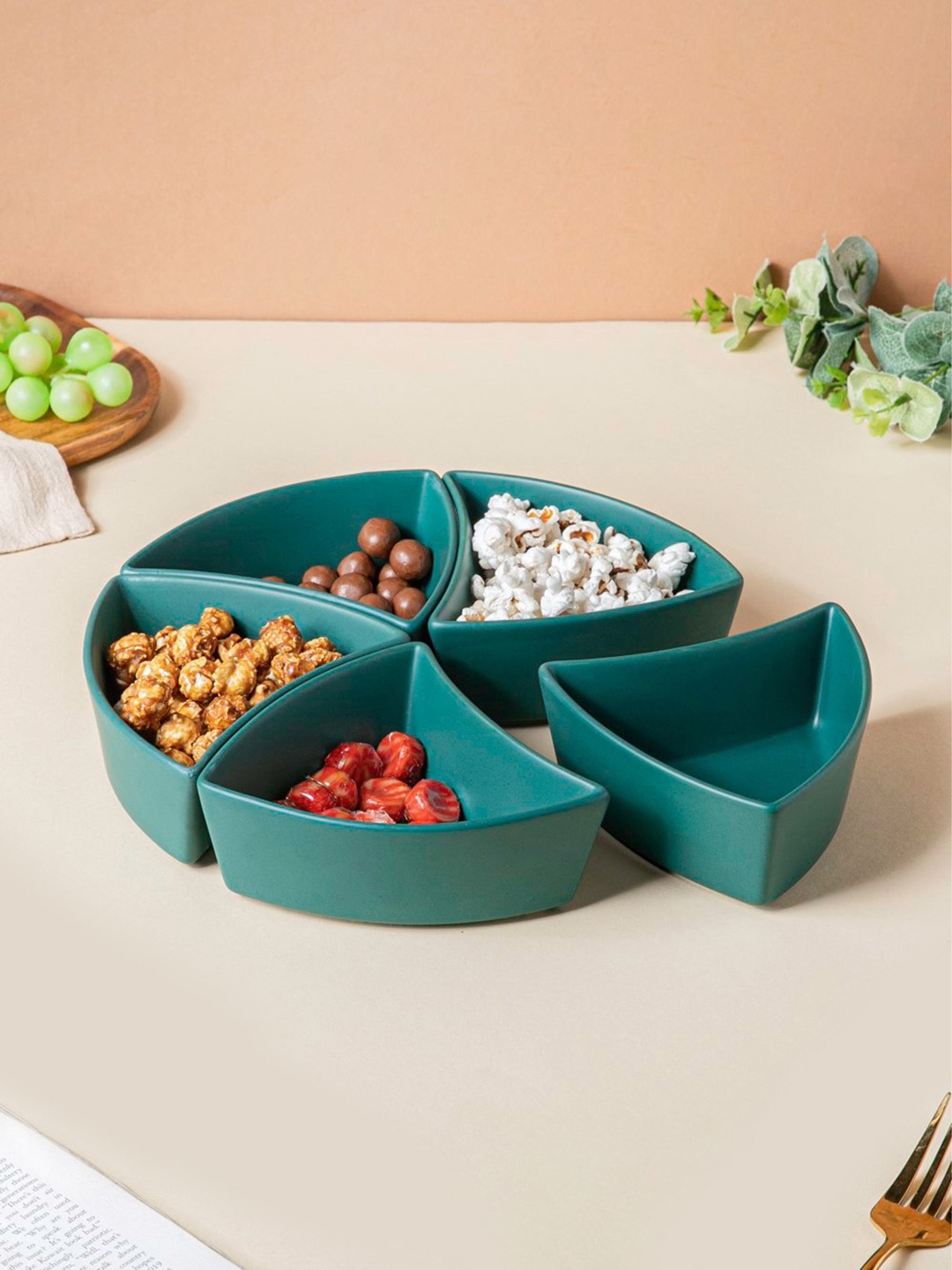 

Nestasia Green 5 Pieces Snacks Serveware 200 ML Each