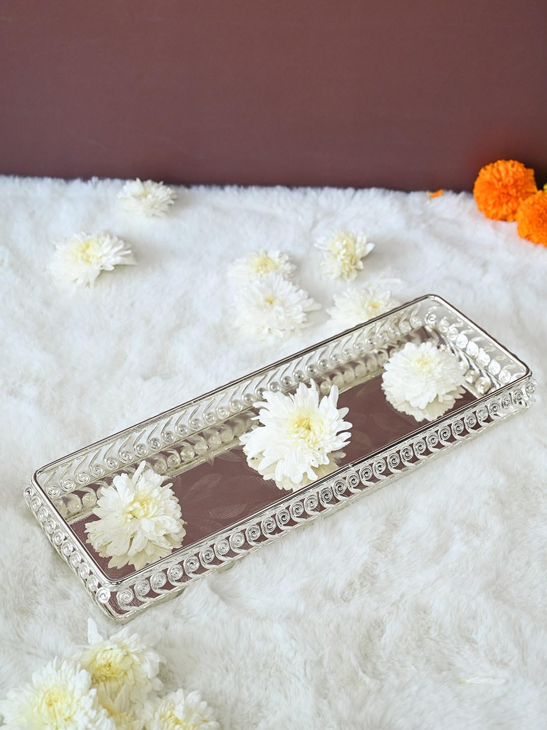 

MARKET99 Silver Toned Floral Pattern Iron Trays