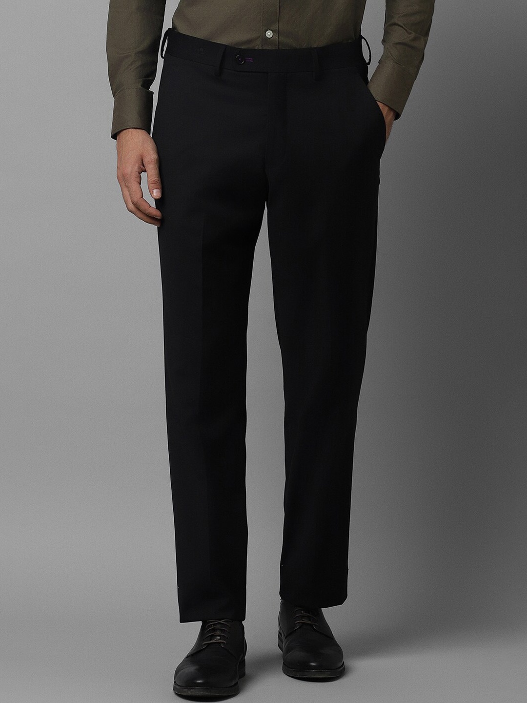 

Luxure by Louis Philippe Men Slim Fit Mid-Rise Formal Trousers, Black
