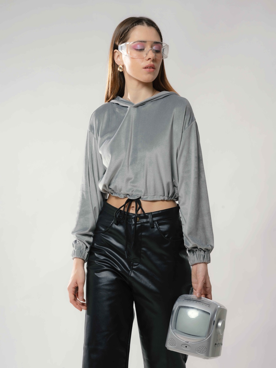 

Stylecast X Hersheinbox Hooded Crop Fleece Sweatshirt, Grey