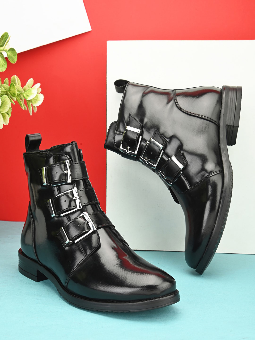 

DressBerry Women Black Buckled Mid Top Chunky Boots
