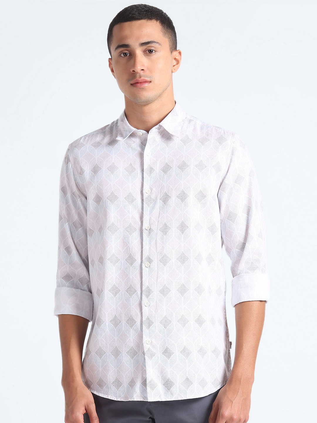 

Flying Machine Slim Fit Opaque Printed Pure Cotton Casual Shirt, White