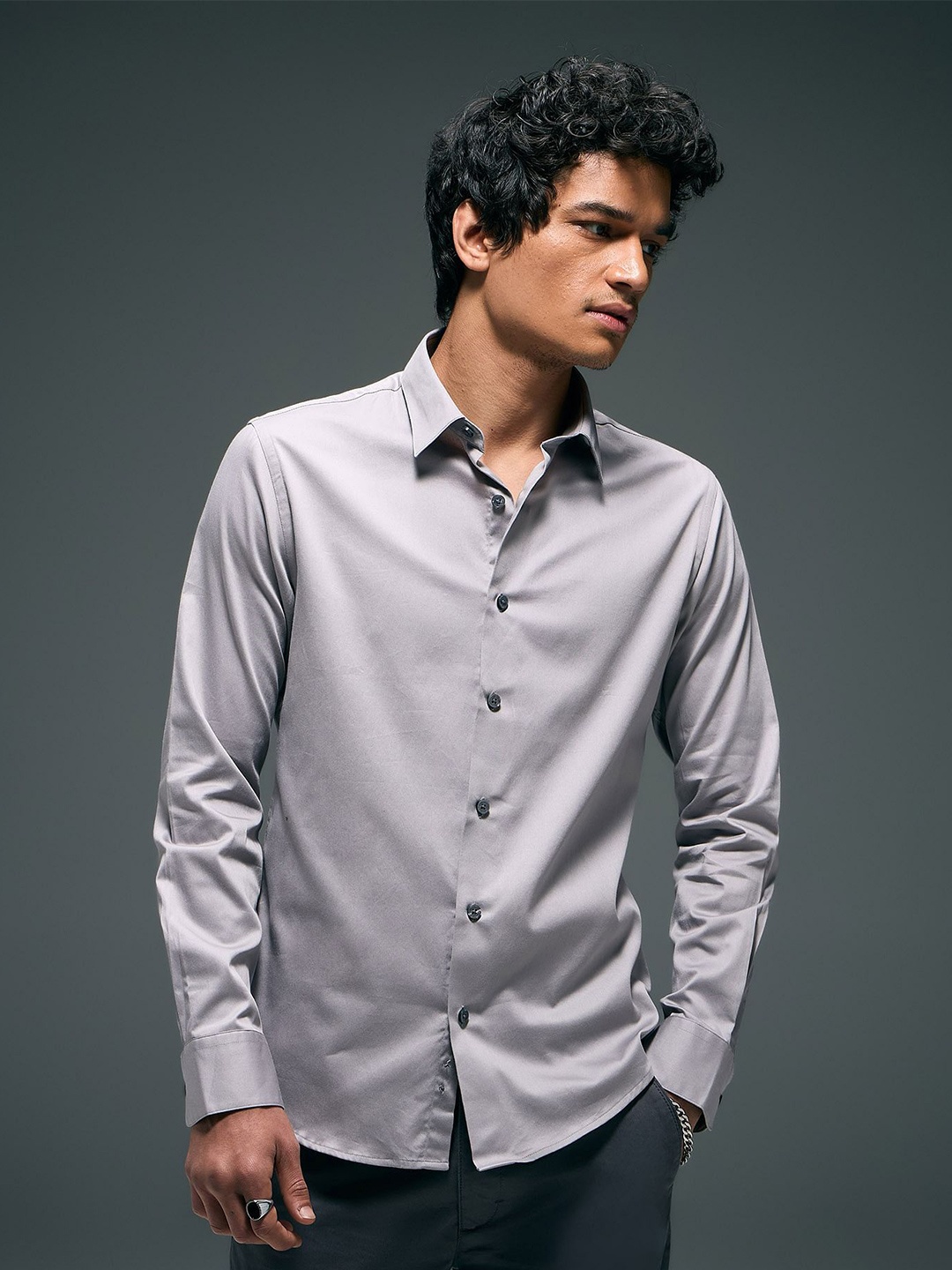 

Flying Machine Slim Fit Spread Collar Pure Cotton Casual Shirt, Grey