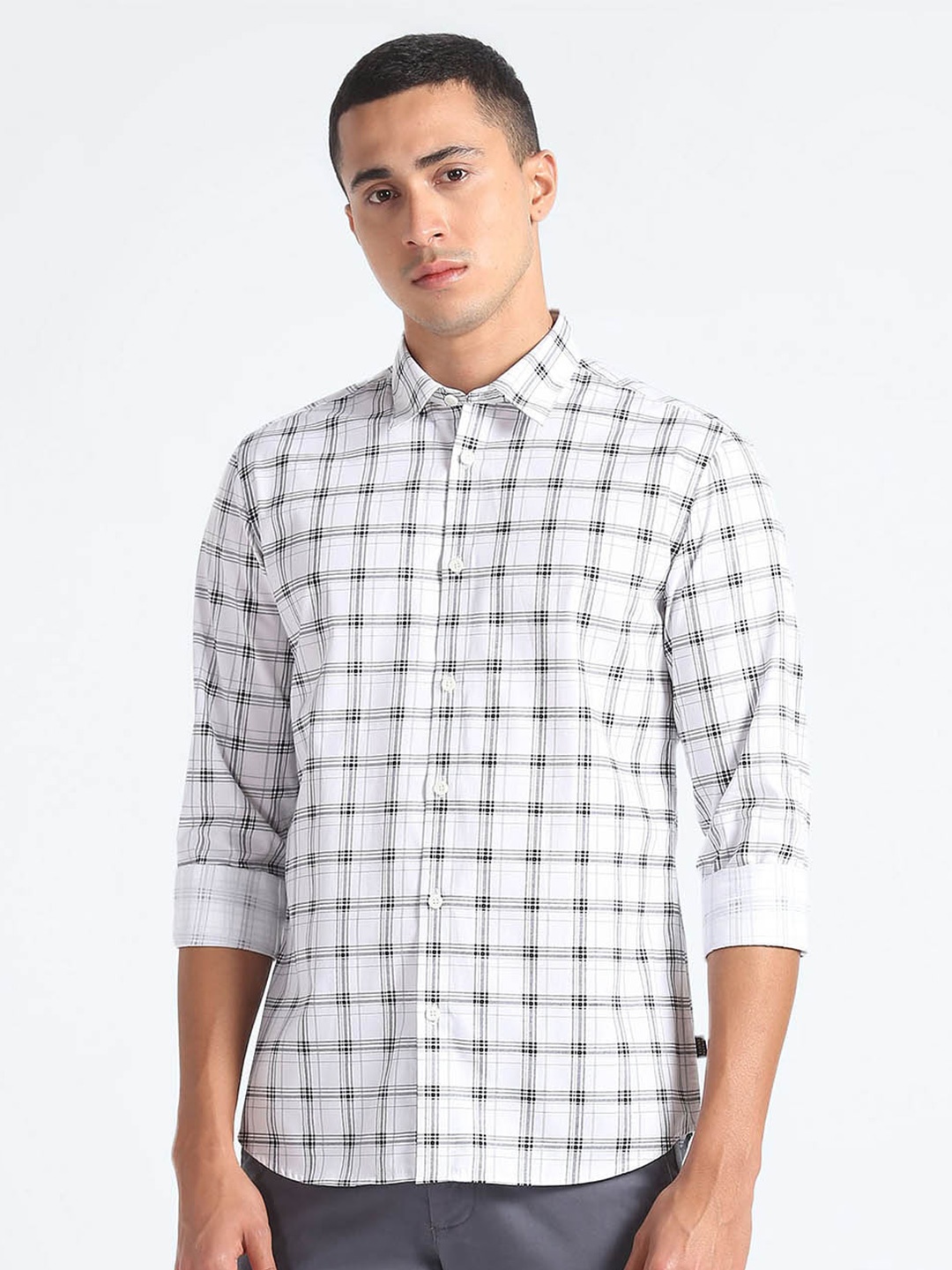 

Flying Machine Slim Fit Windowpane Checked Pure Cotton Casual Shirt, White