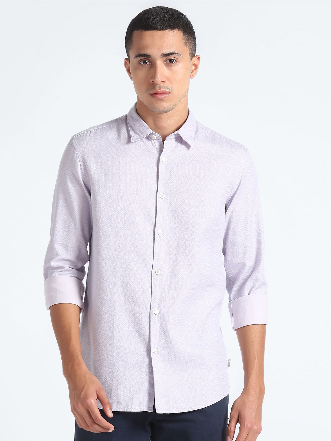 

Flying Machine Slim Fit Opaque Casual Shirt, Purple