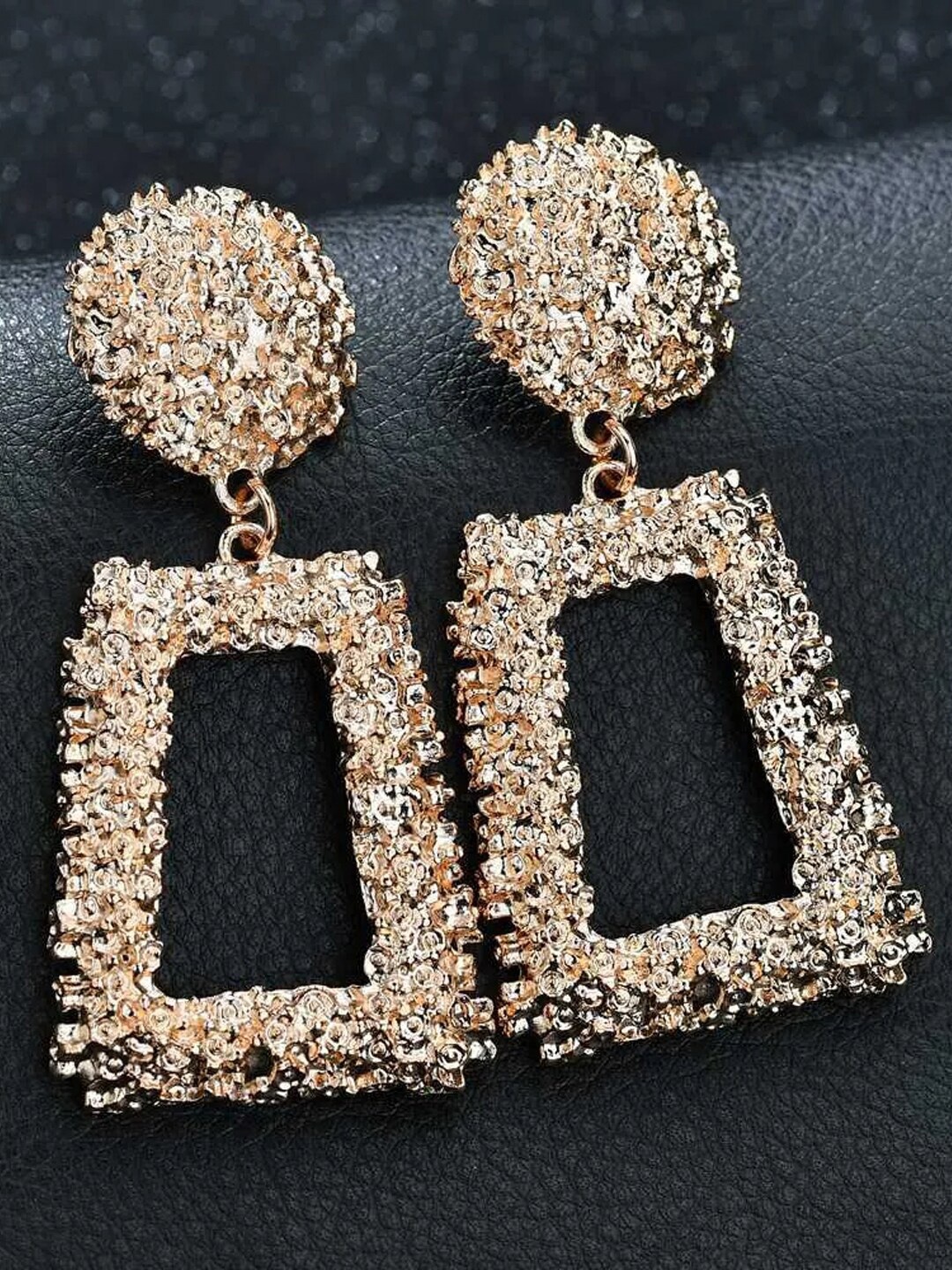 

Krelin Gold-Plated Drop Earrings