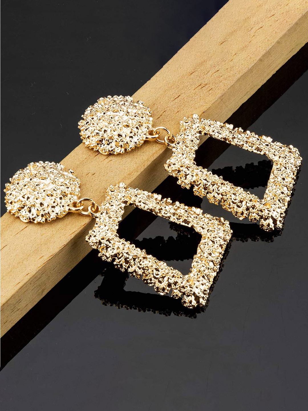 

Krelin Gold Plated Drop Earrings